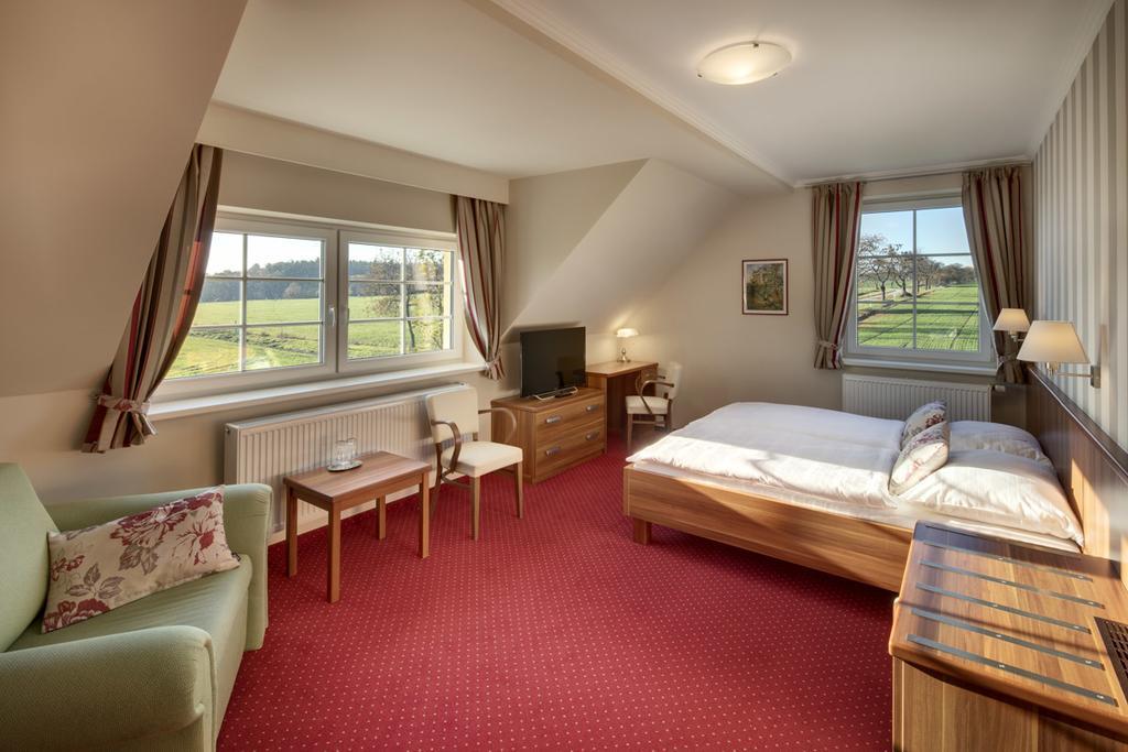 Hotel Kolonie Křivoklát Szoba fotó